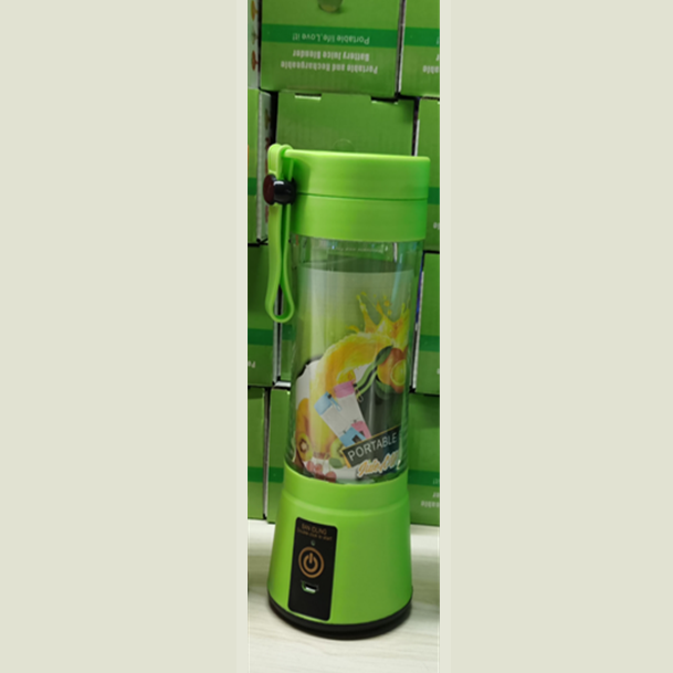 Tragbarer Mixer mit wiederaufladbarem USB-Mini-Küchen-Fruchtsaftmixer