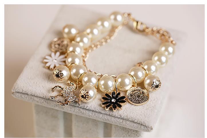 Pearl flower bracelet jewelry
