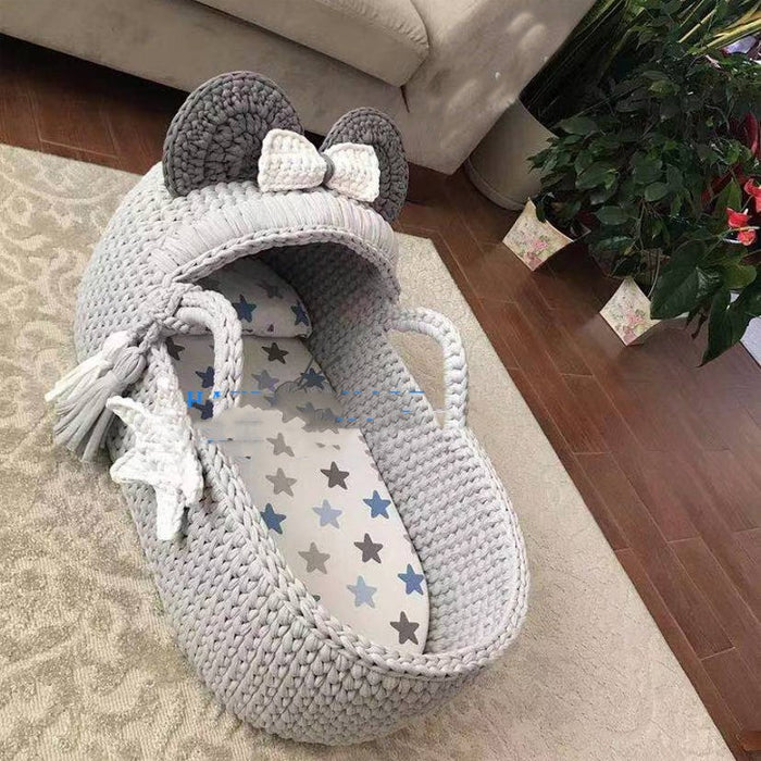 Baby bed woven material package finished product