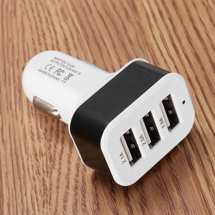 Neues 3USB-Autoladegerät USB-Hochleistungs-Universal-Autoladegerät Quadratisches Aluminium-Autoladegerät