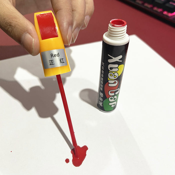 Auto-Lackierstift für die Kratzerreparatur