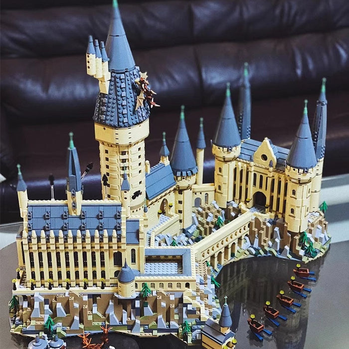Movie Classics 16060 Magic School Castle Model 6120pcs Modular