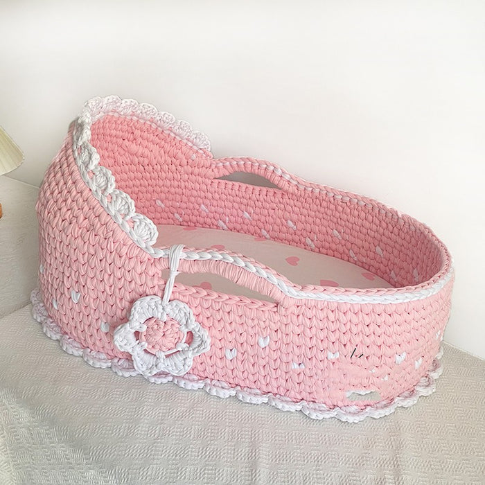 Baby bed woven material package finished product